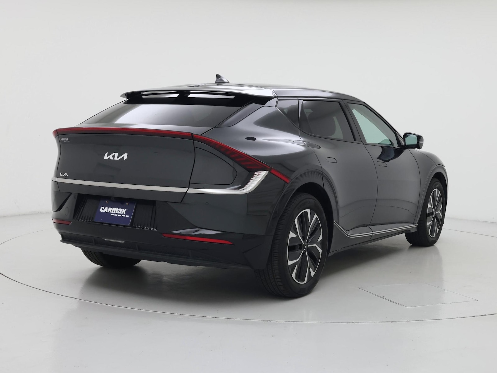 2024 Kia EV6 Wind - Photo 9