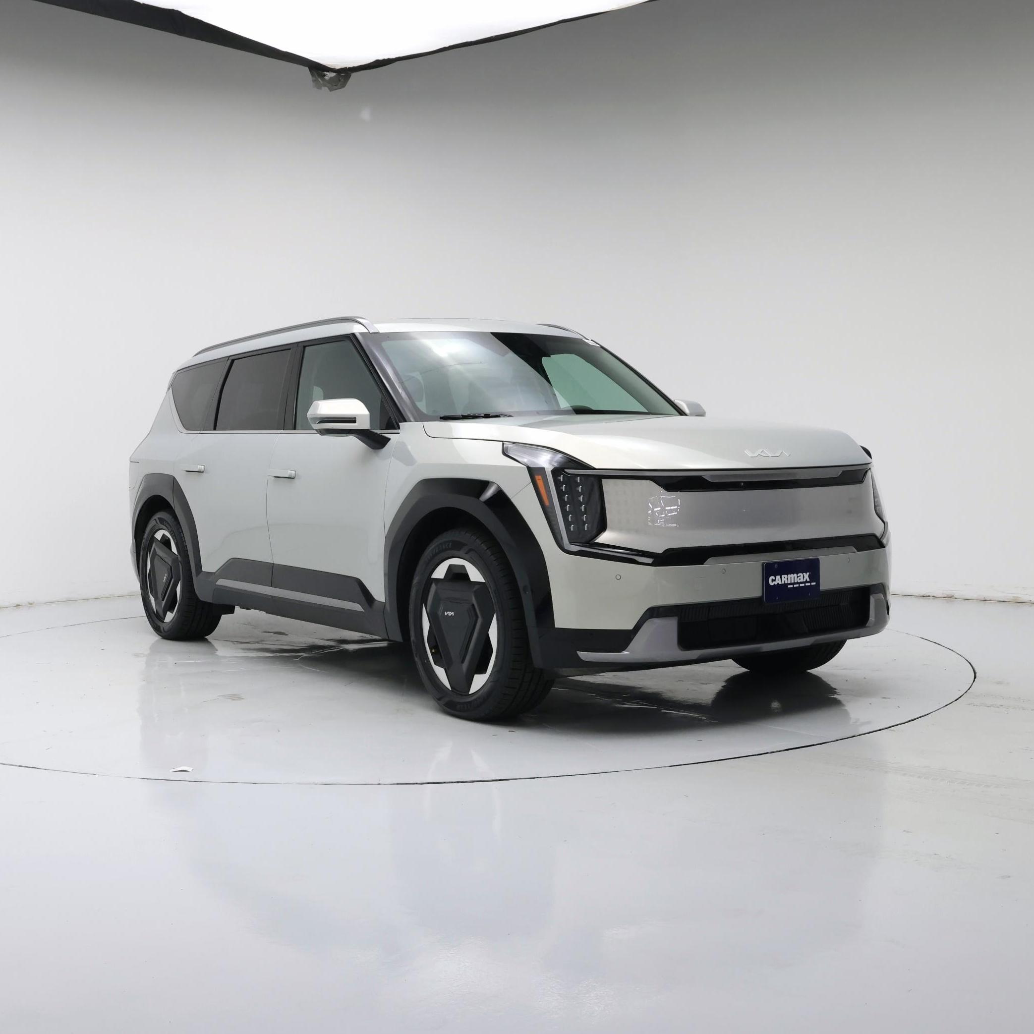 Silver 2024 Kia EV9 SUV / Crossover All-Wheel Drive Automatic