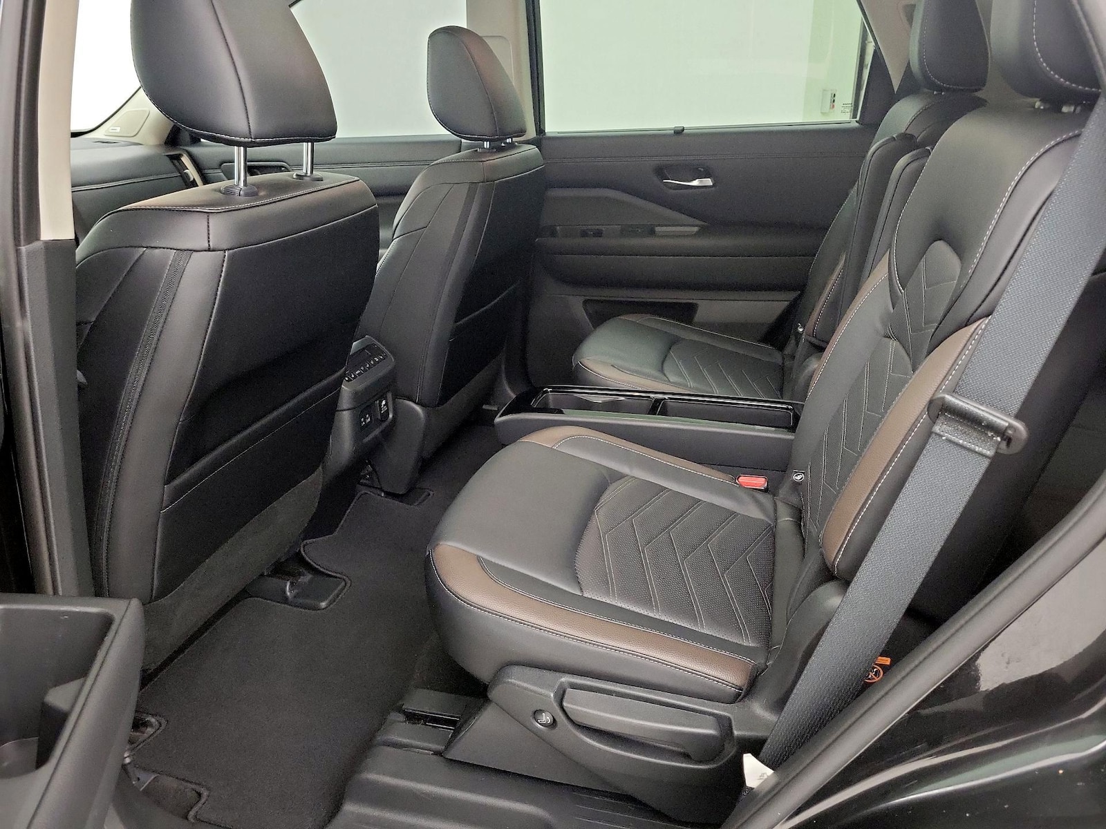 Rear Air Conditioning