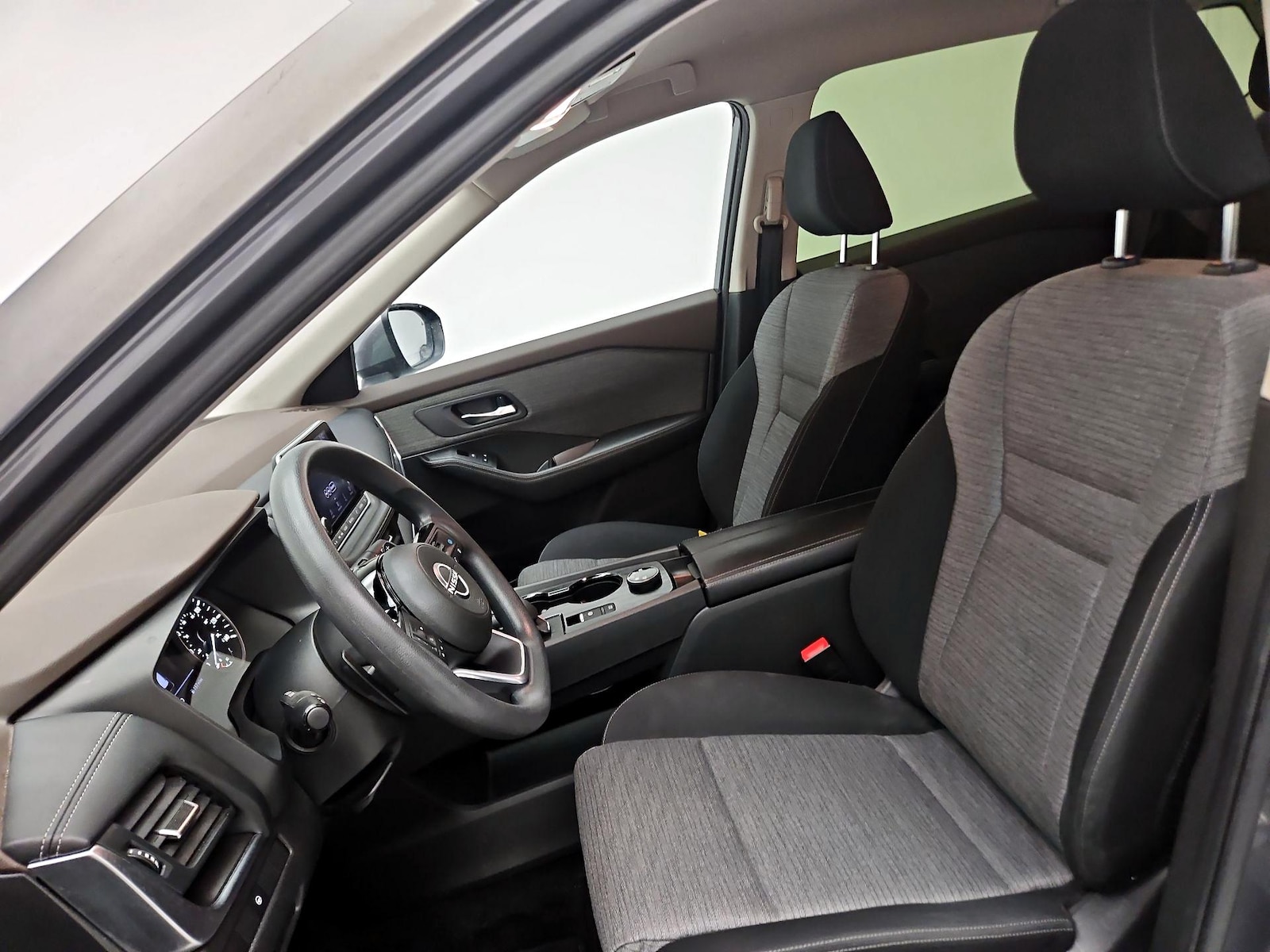 Power Seat(s) & Side Airbags