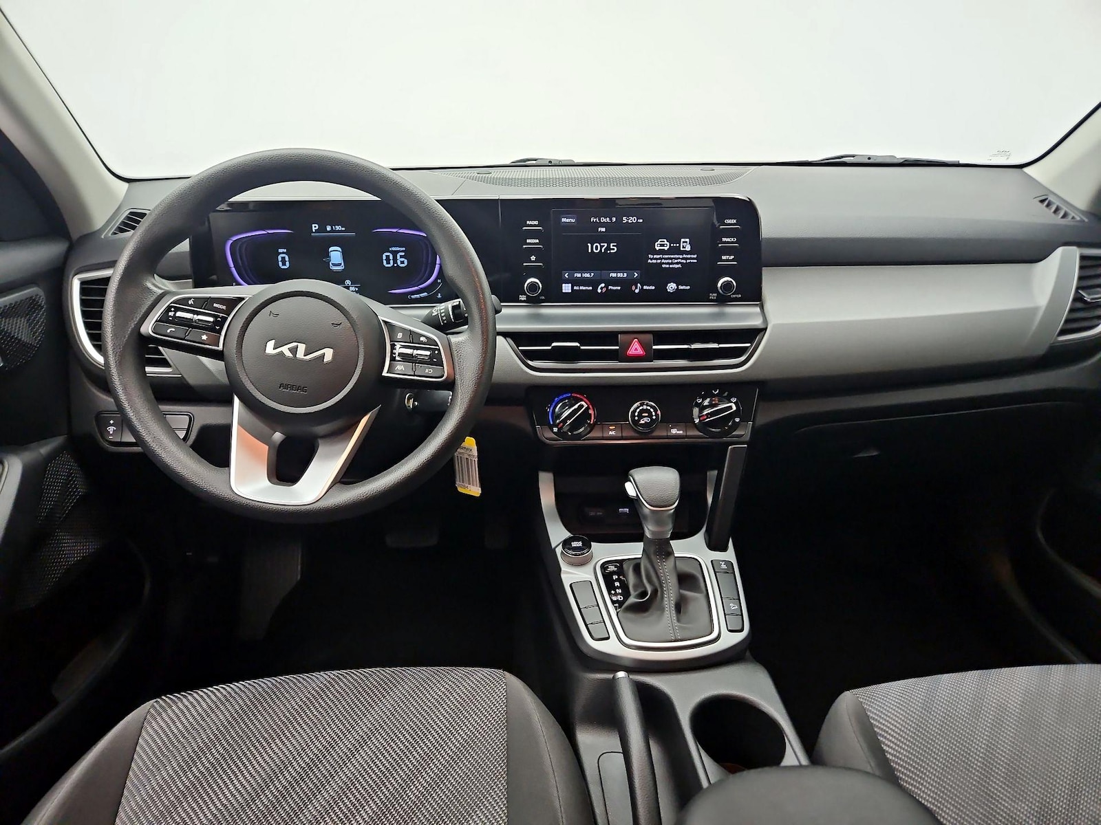 Apple CarPlay® & Android Auto™