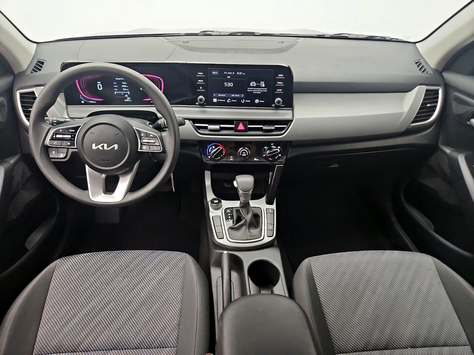 Apple CarPlay® & Android Auto™
