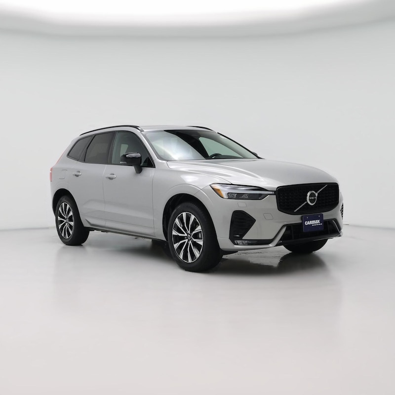 2024 Volvo XC60 B5 Core Dark Theme