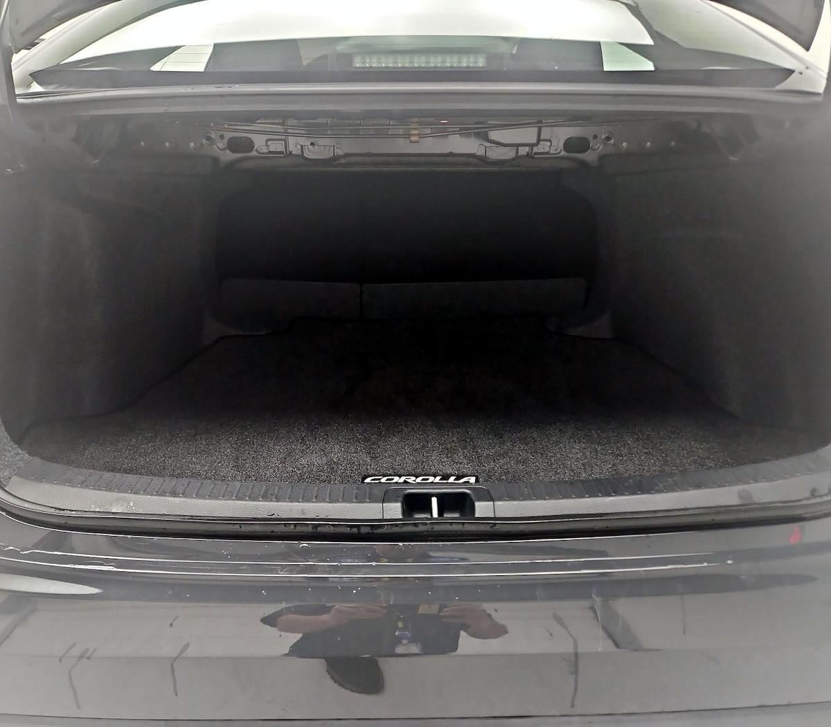 Trunk/Cargo (Seats Up)