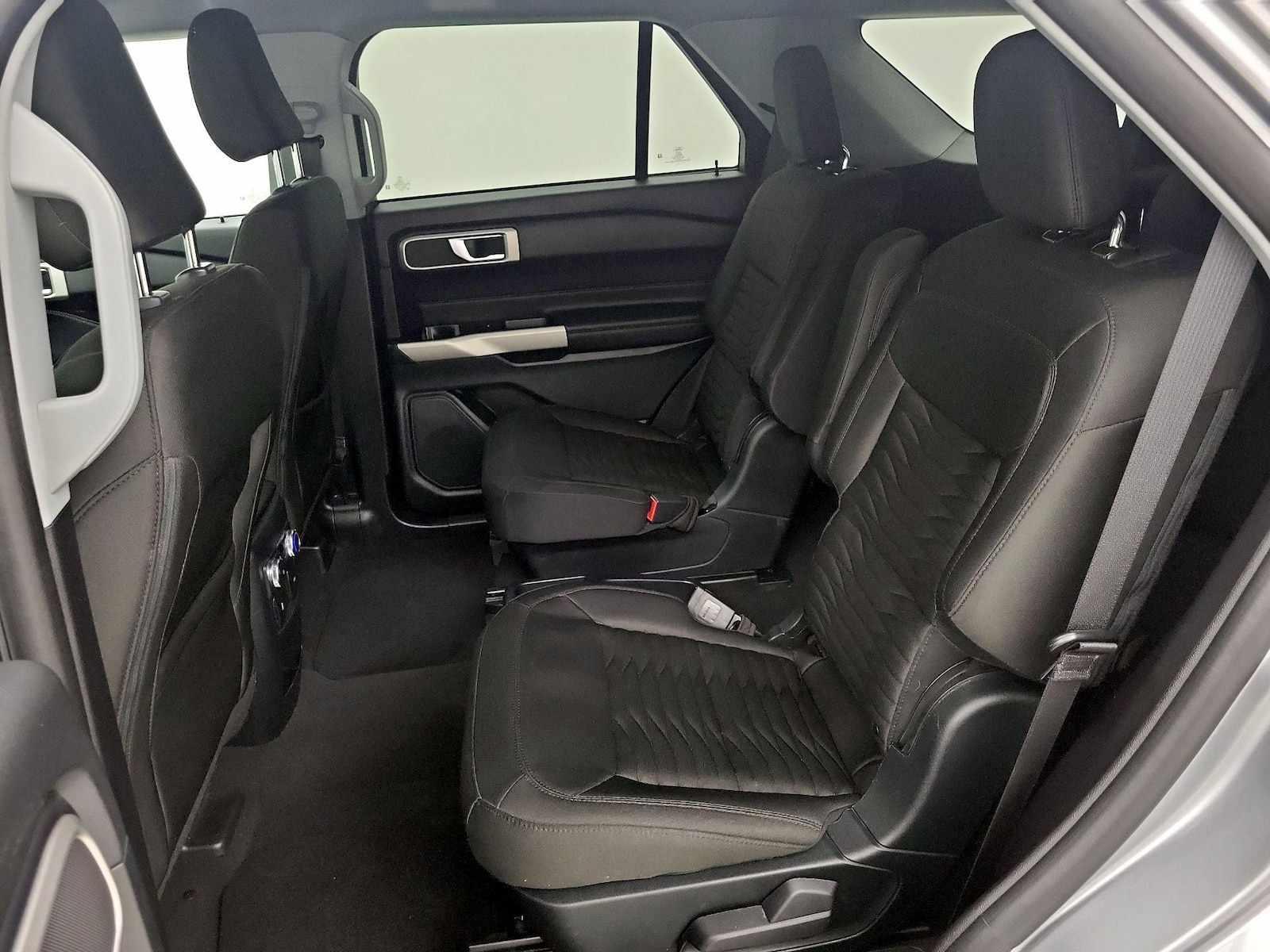 Rear Air Conditioning