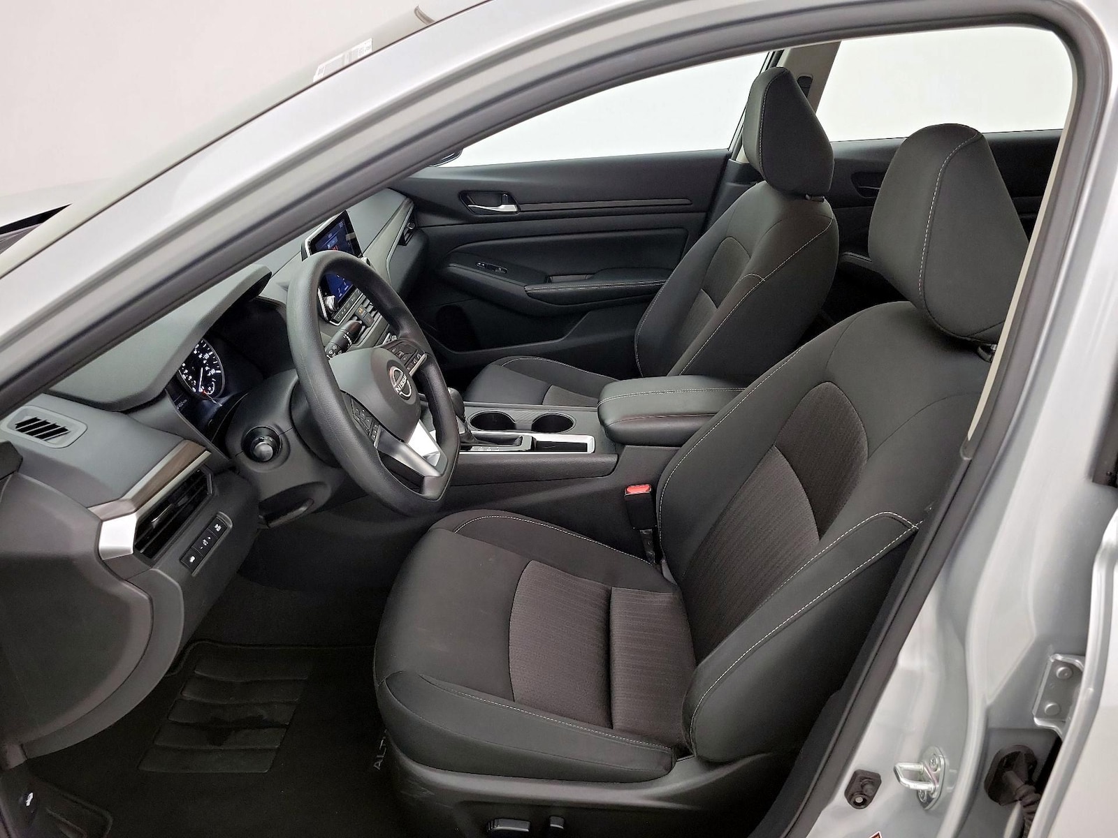 Power Seat(s) & Side Airbags