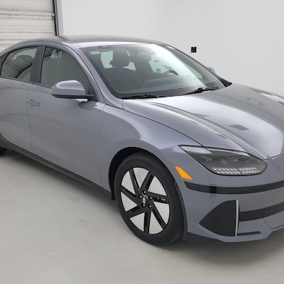 2024 Hyundai Ioniq 6 SE