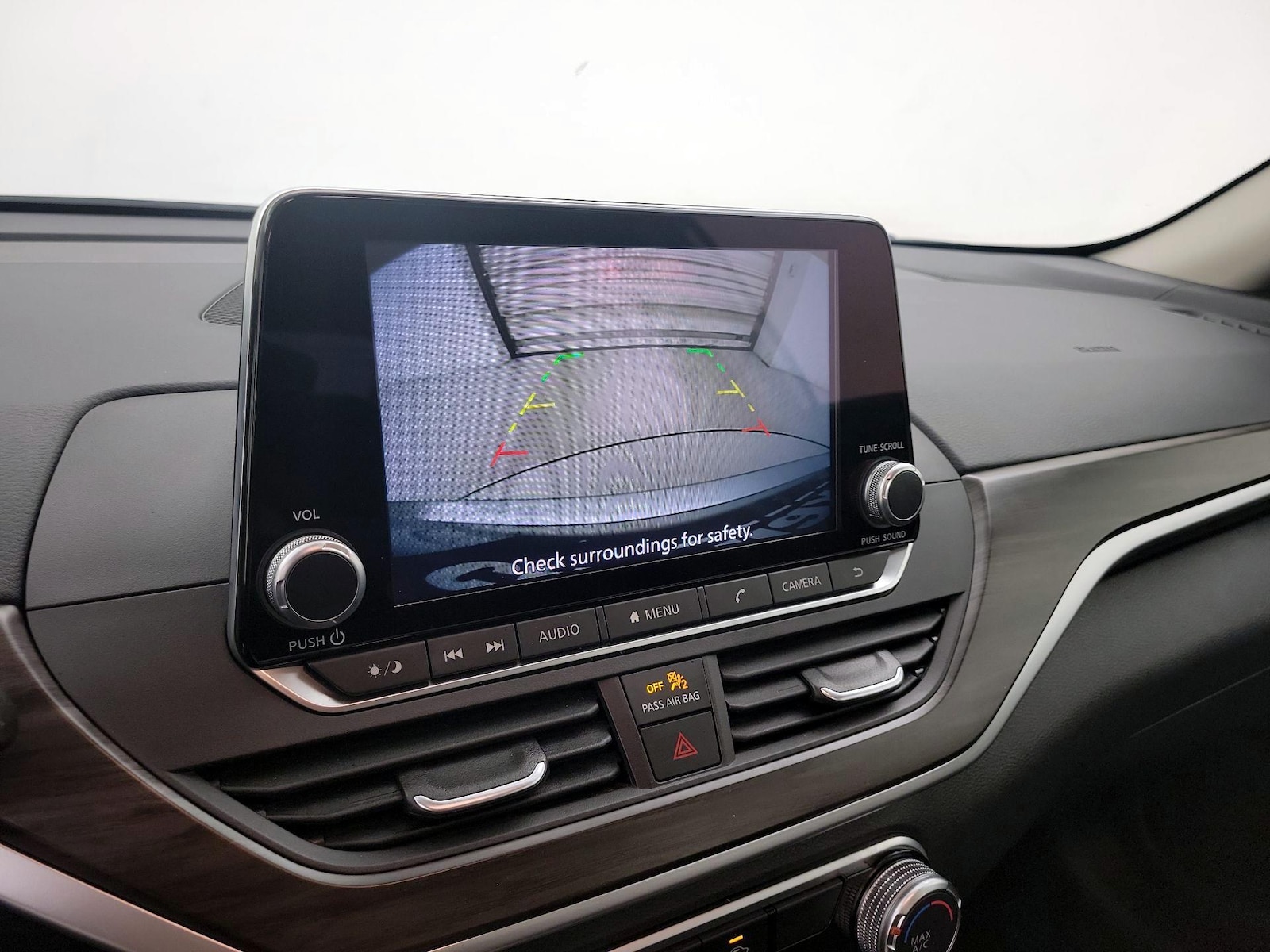 2025 Nissan Altima SV - Photo 13
