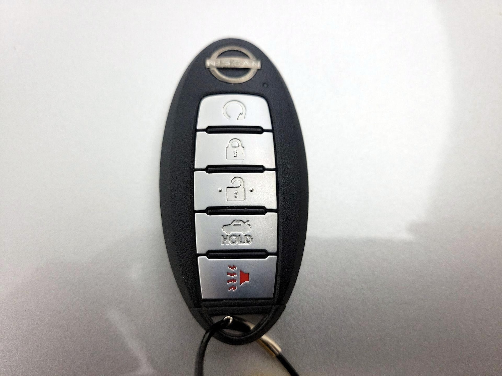 2025 Nissan Altima SV - Photo 21