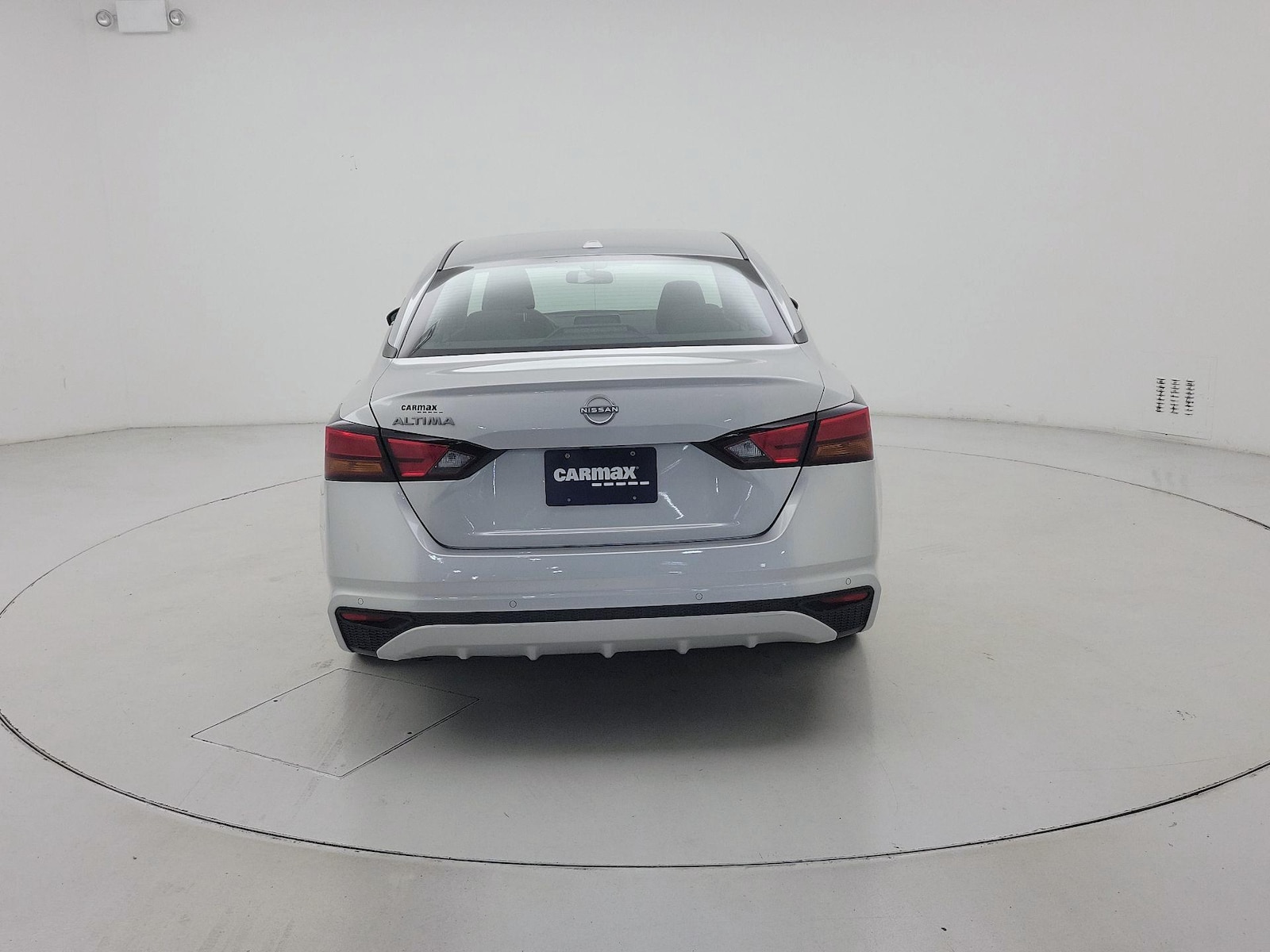 2025 Nissan Altima SV - Photo 6