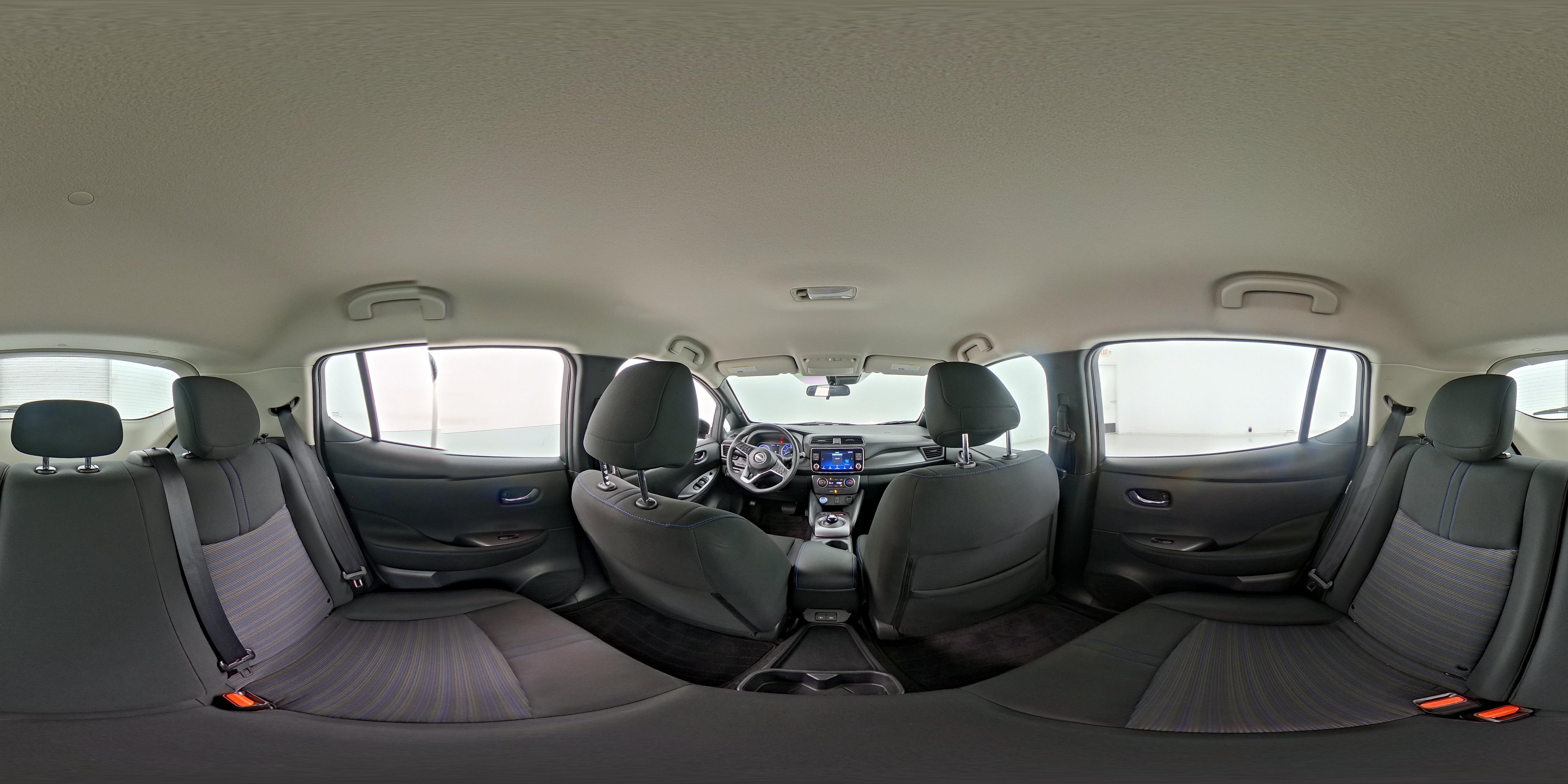 2025 Nissan Leaf S - Photo 25