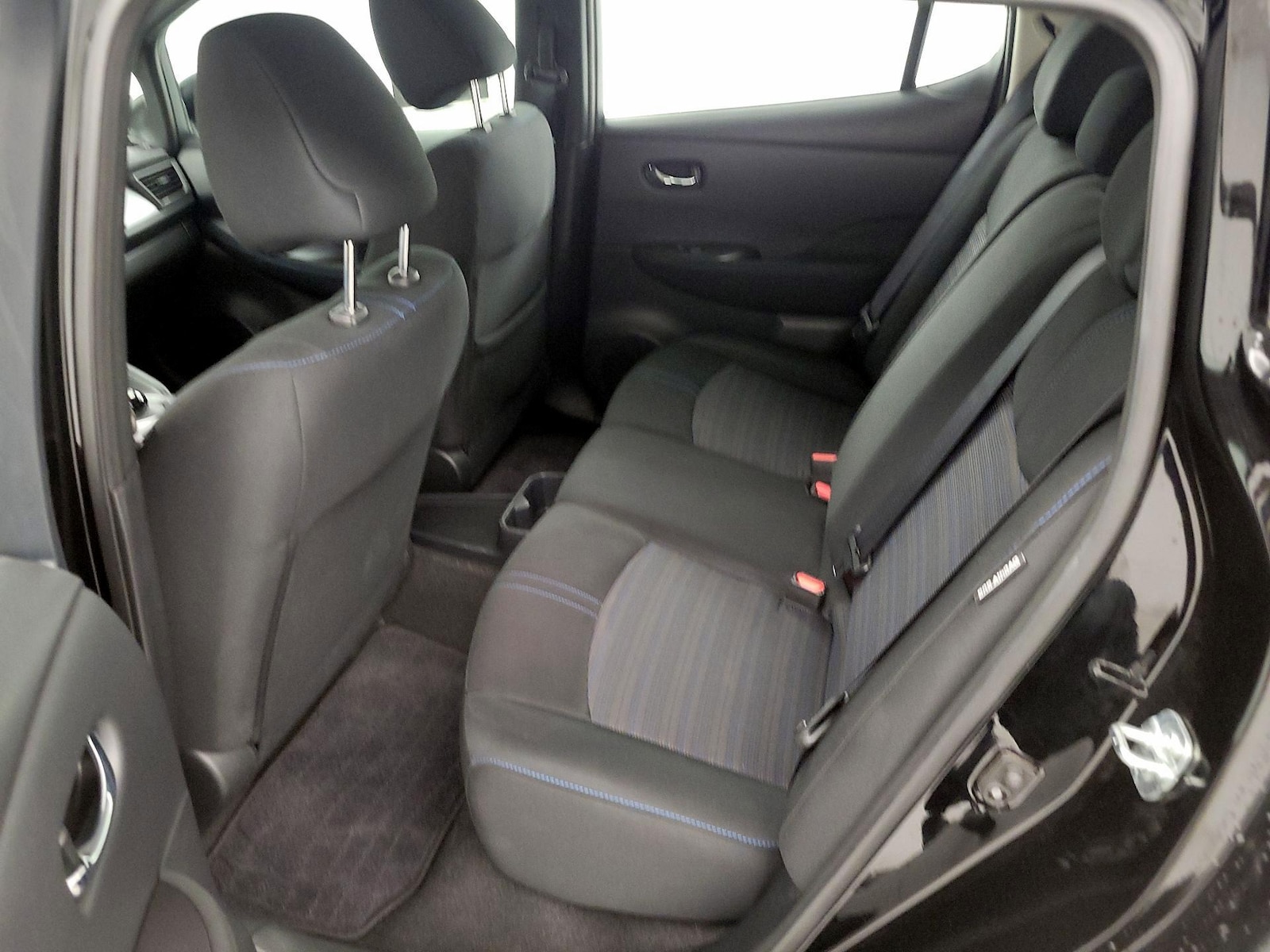 2025 Nissan Leaf S - Photo 20