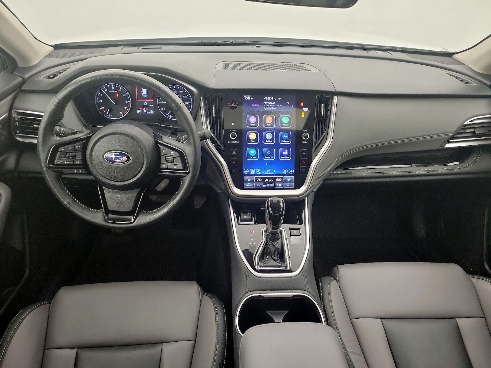 Apple CarPlay® & Android Auto™