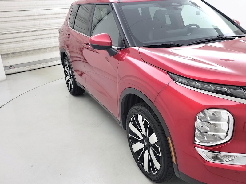 2025 Mitsubishi Outlander SE
