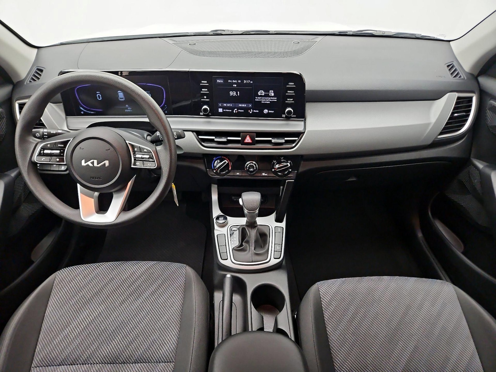 Apple CarPlay® & Android Auto™