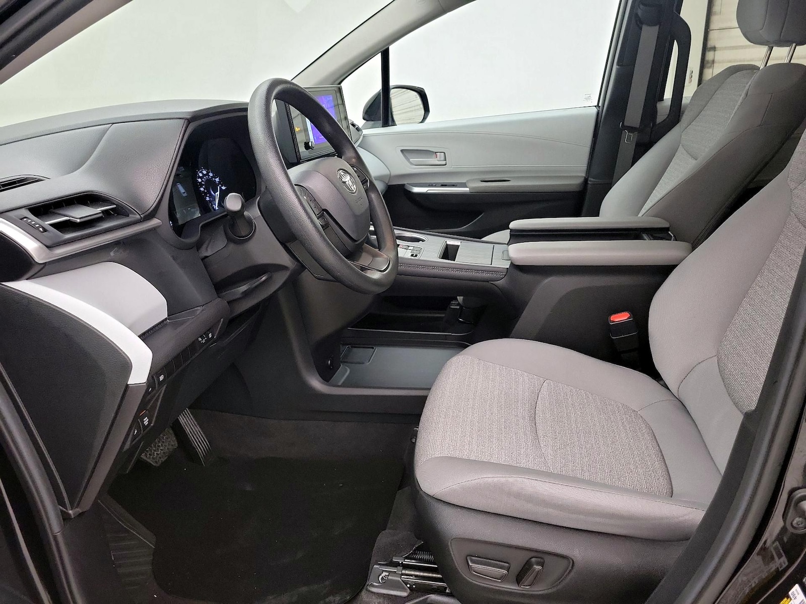 Power Seat(s) & Side Airbags