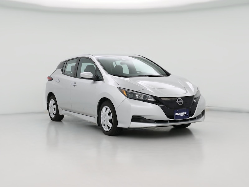 2025 Nissan Leaf S