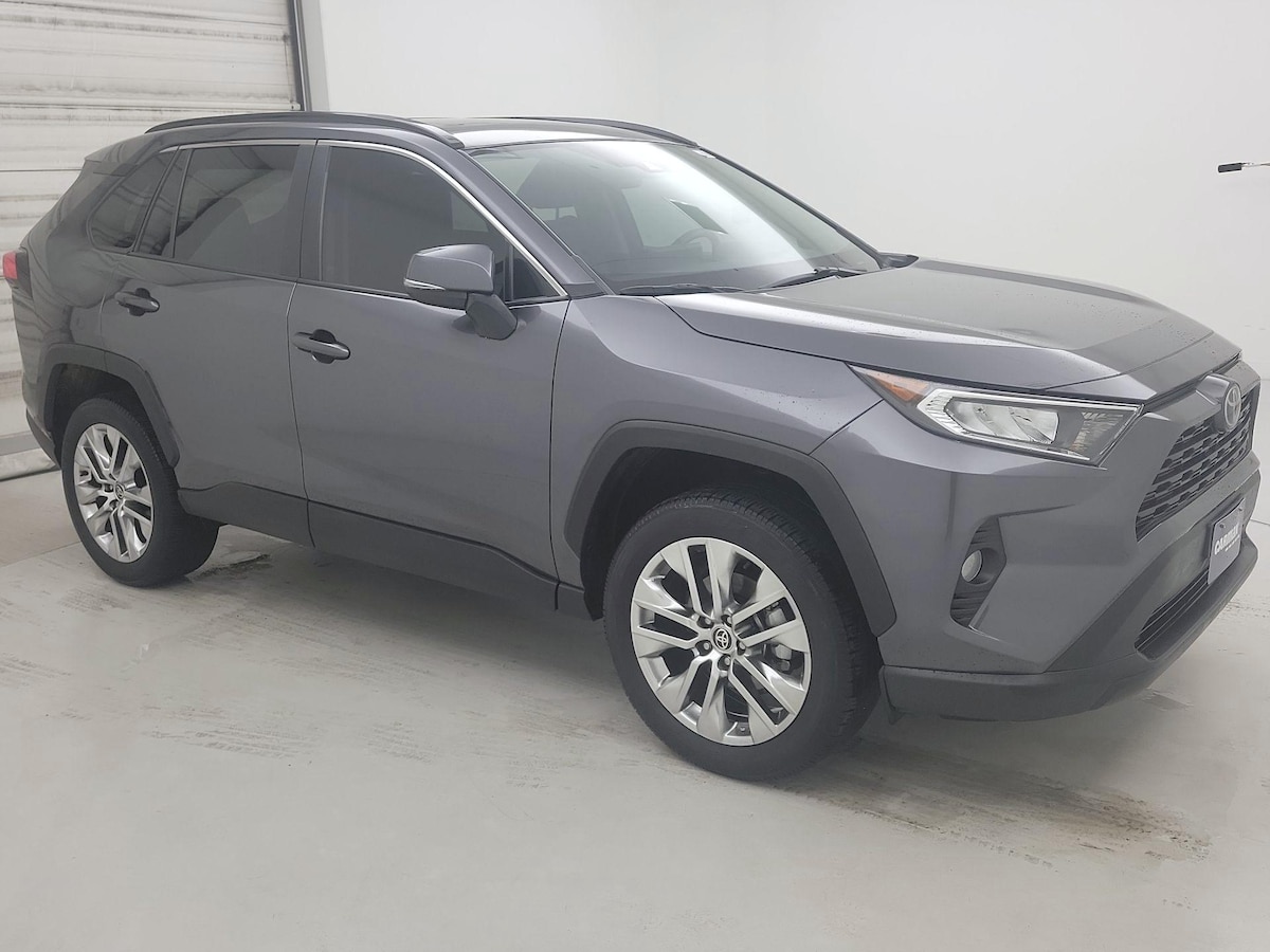 Featured vehicle