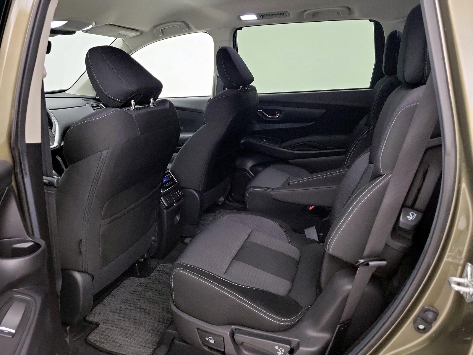Rear Air Conditioning