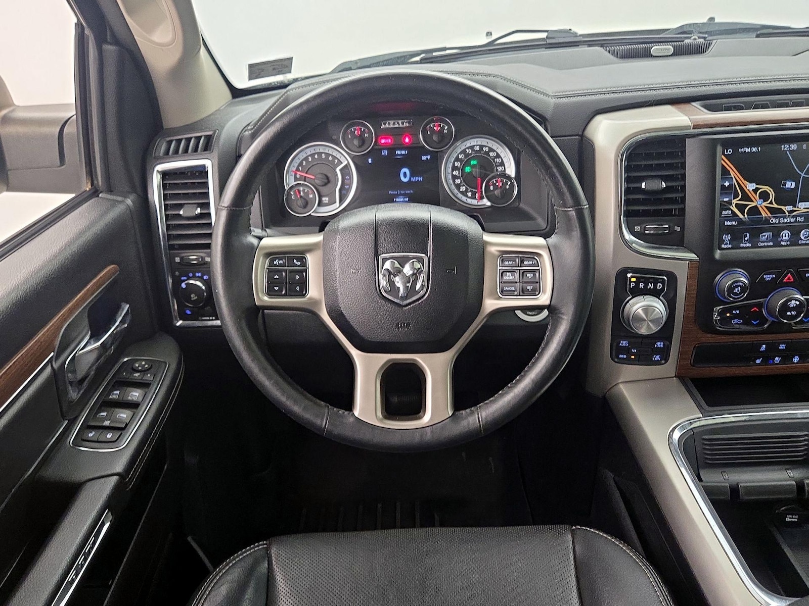 2016 RAM Ram 1500 Pickup Laramie - Photo 11