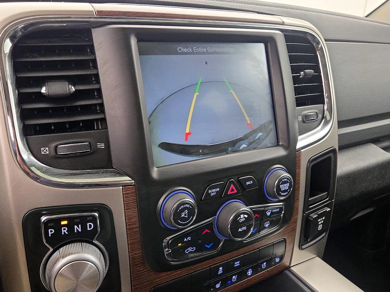 2016 RAM Ram 1500 Pickup Laramie - Photo 16