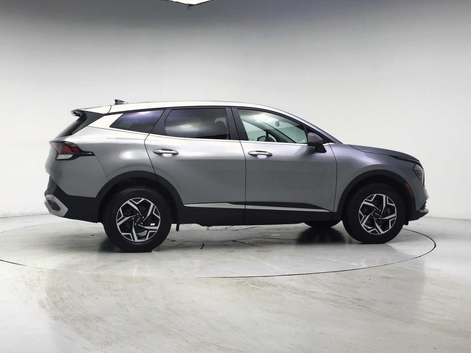2024 Kia Sportage LX - Photo 8