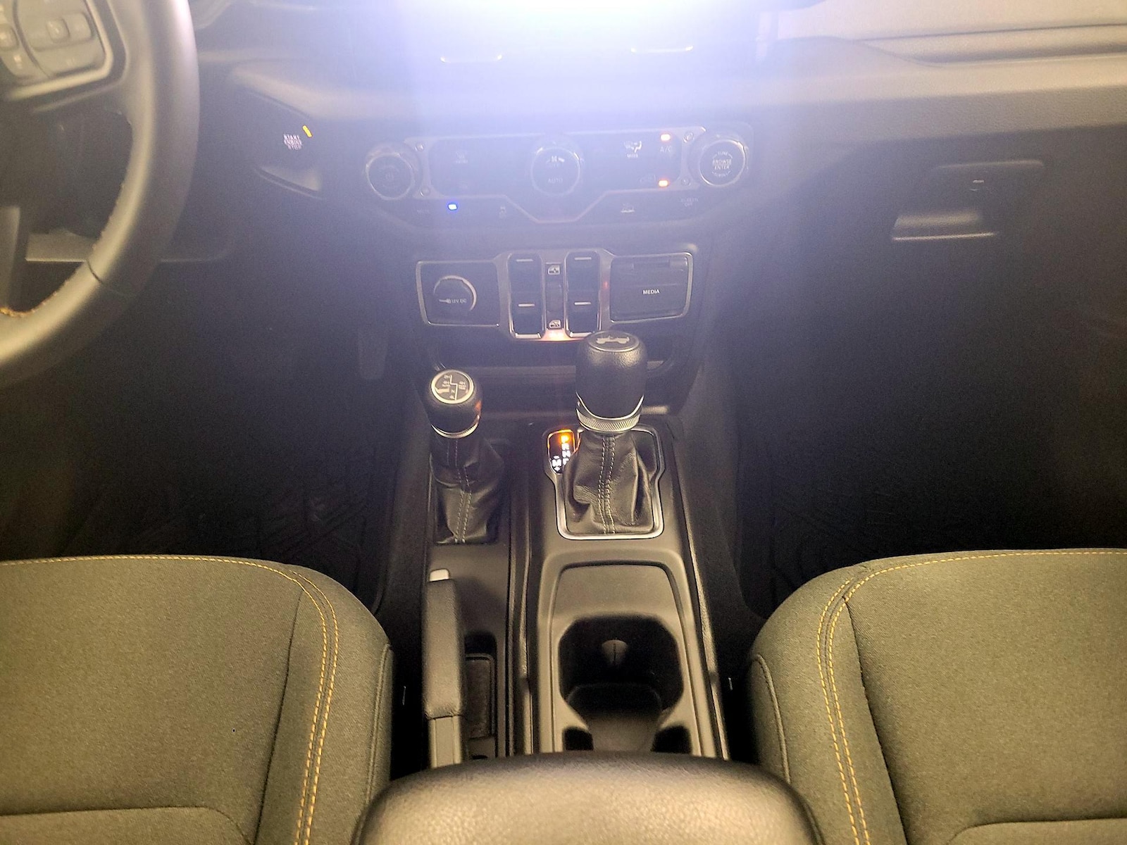 2024 Jeep Wrangler 4xe Sports S 4XE - Photo 18