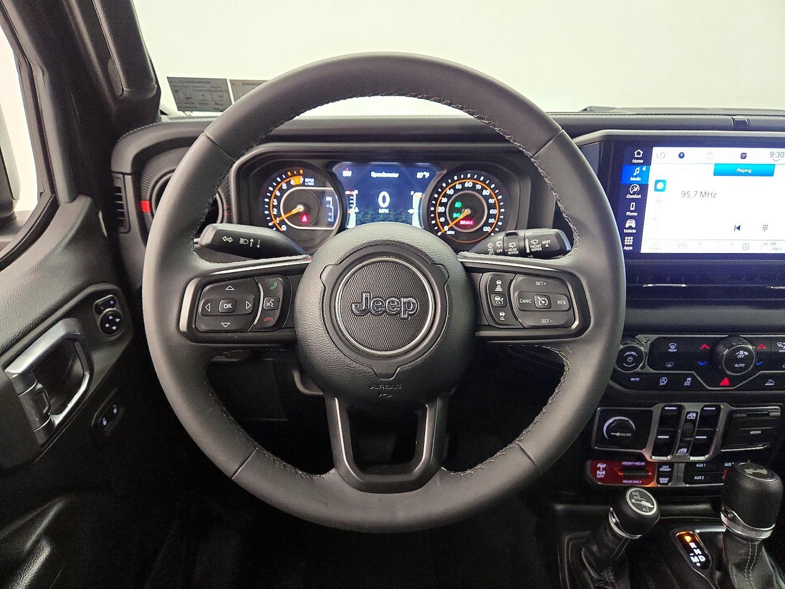 2026 Jeep Wrangler 4-Door Rubicon - Photo 11