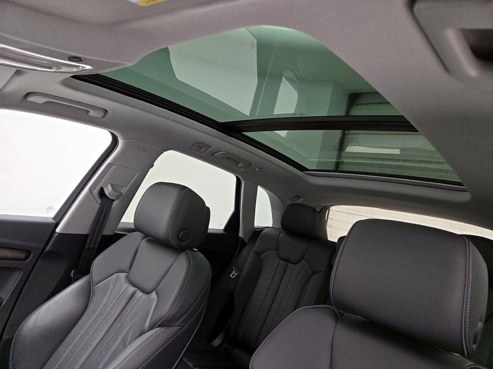Panoramic Sunroof