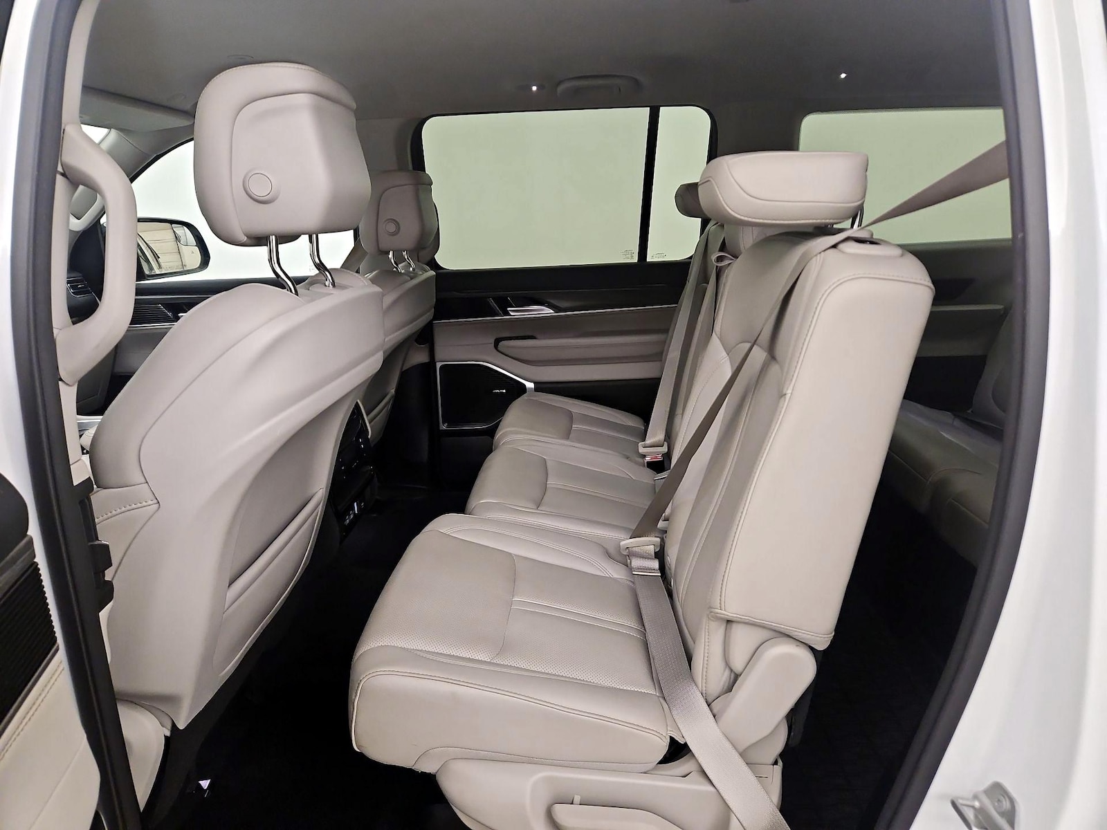Rear Air Conditioning