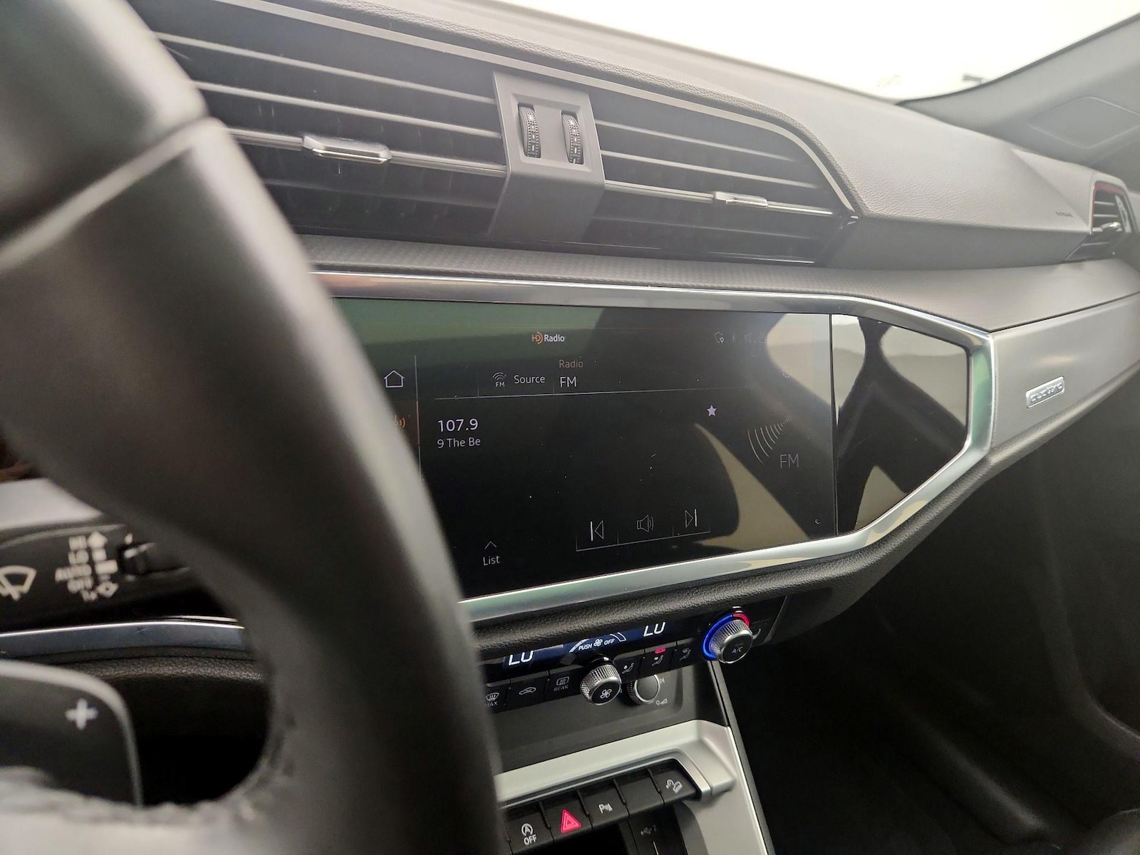 2025 Audi Q3 S Line Premium - Photo 13