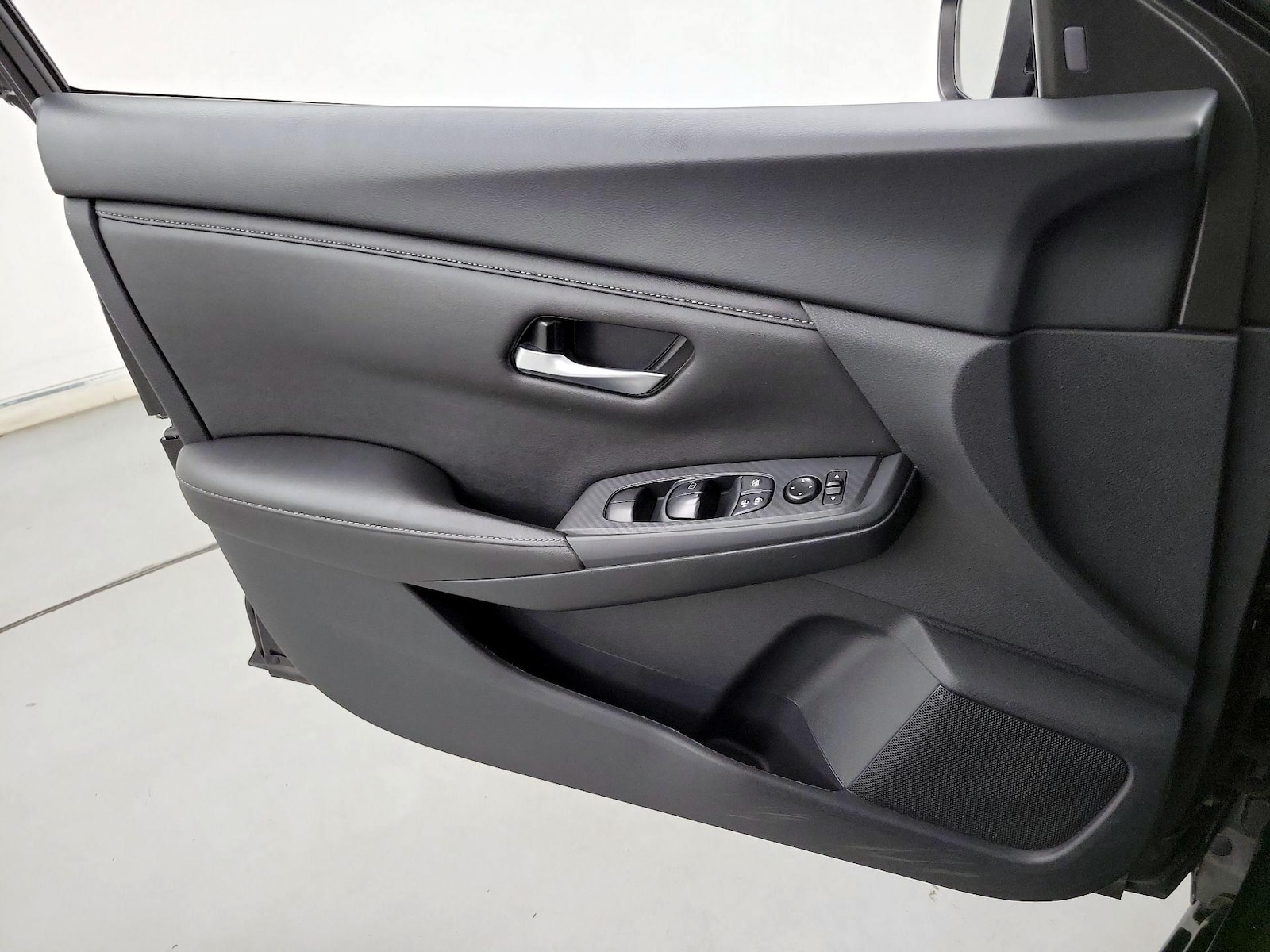 2024 Nissan Sentra SV - Photo 13