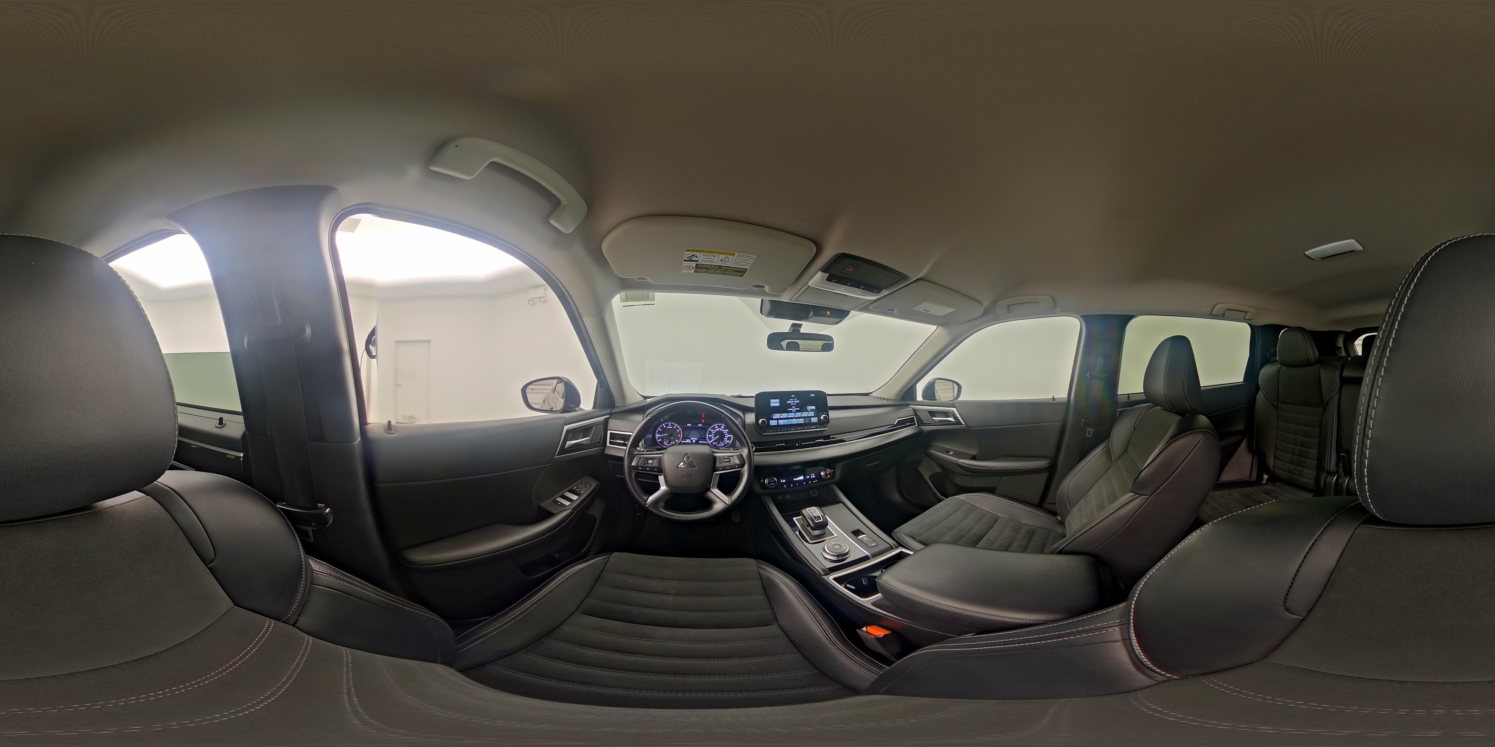 2024 Mitsubishi Outlander SE - Photo 28