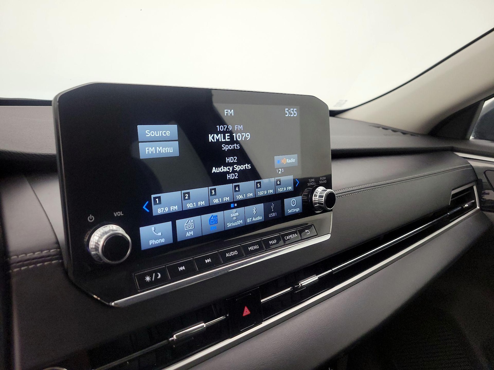 2024 Mitsubishi Outlander SE - Photo 16