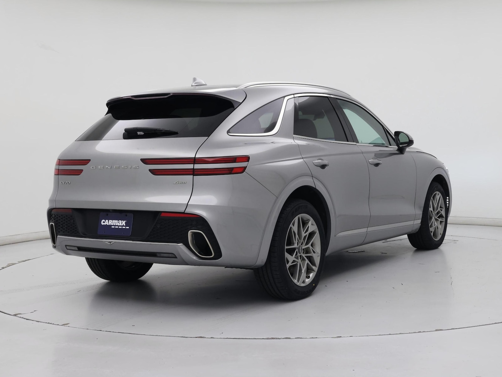 2025 GENESIS GV70 Standard - Photo 9