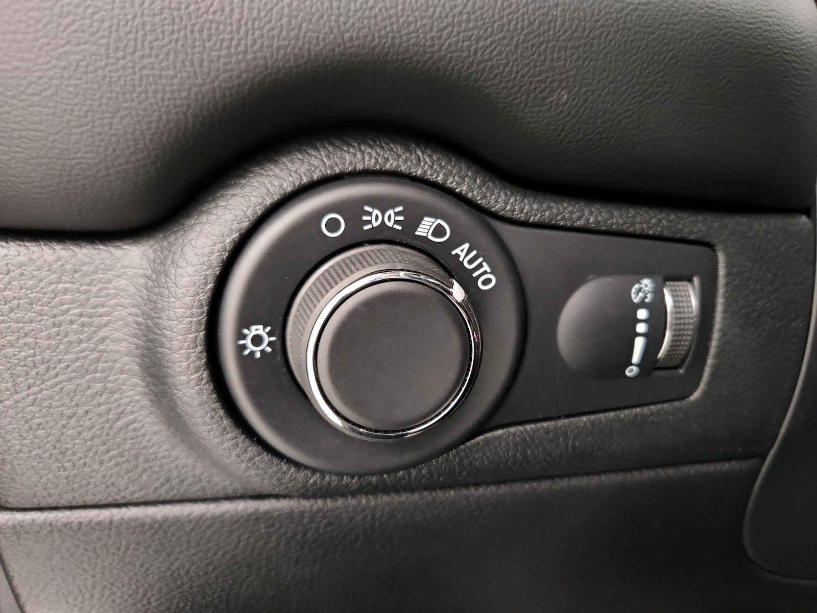 2026 Dodge Durango GT - Photo 14