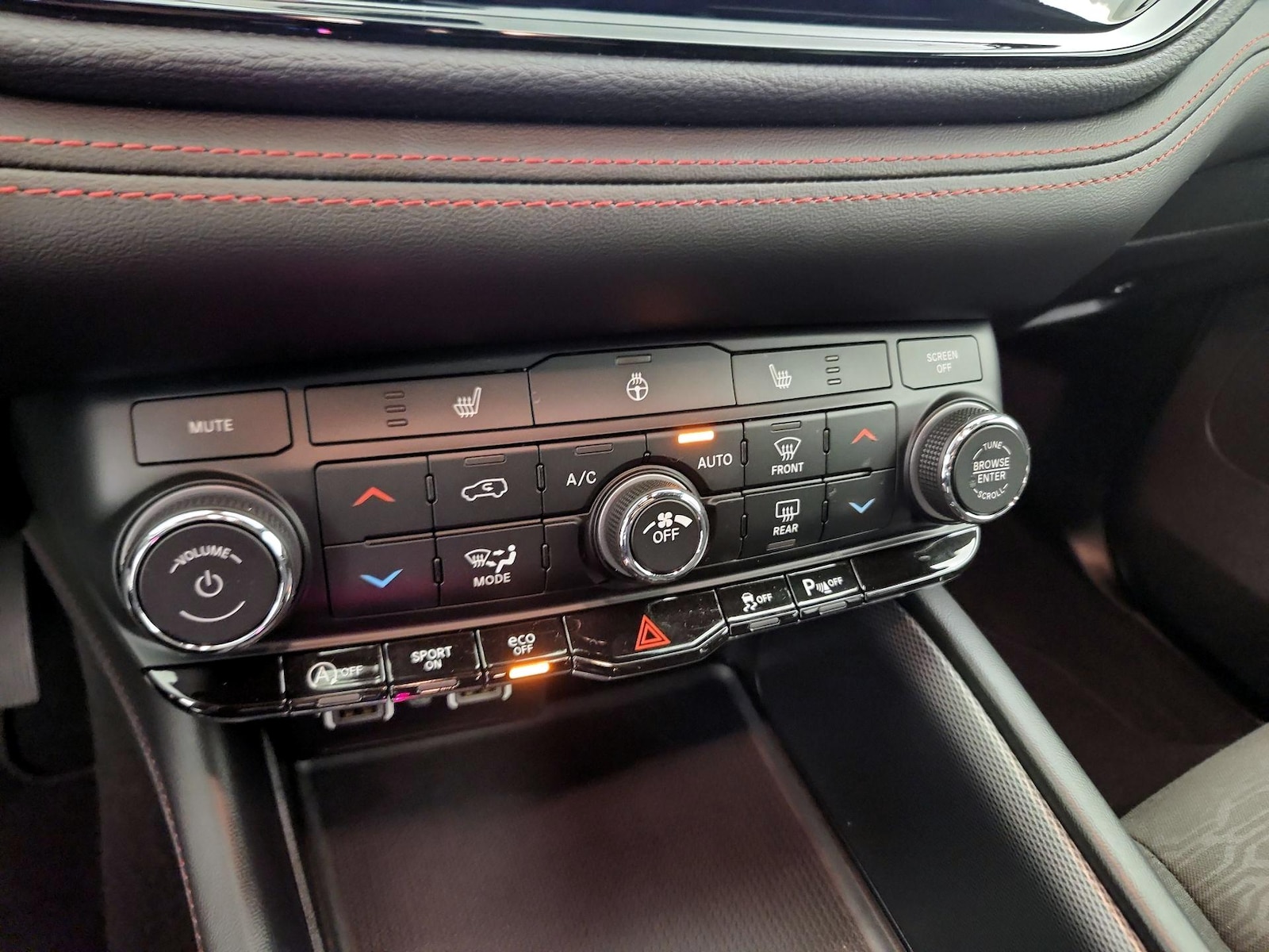 2026 Dodge Durango GT - Photo 18