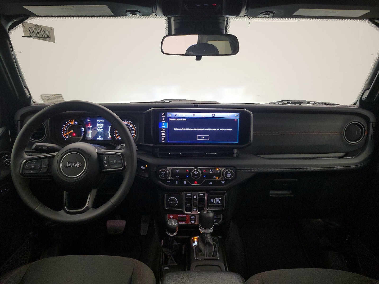 Apple CarPlay® & Android Auto™