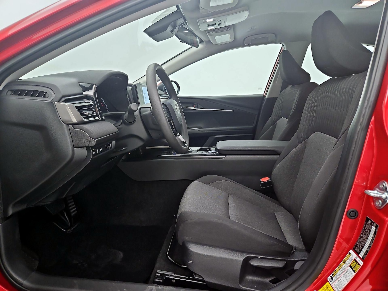 2026 Toyota Camry LE - Photo 12