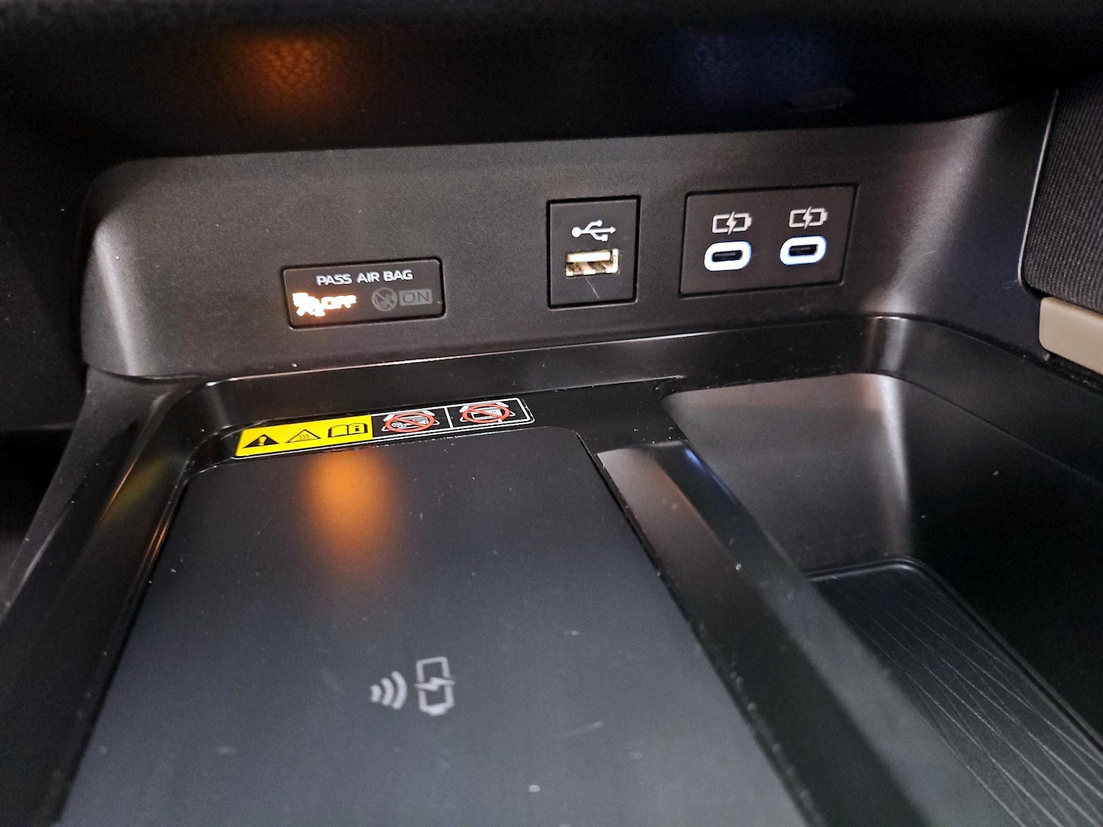 2026 Toyota Camry LE - Photo 19