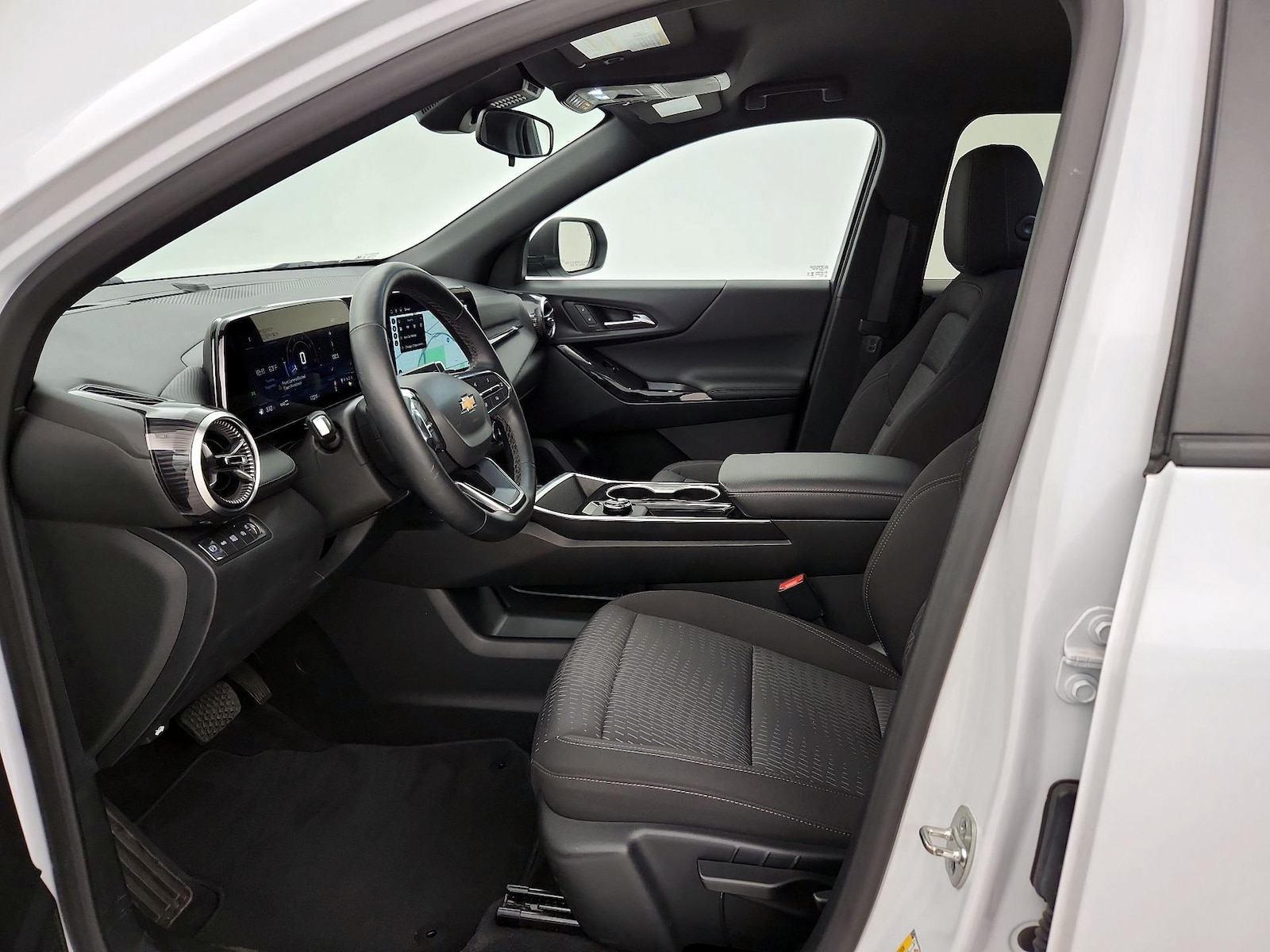2026 Chevrolet Equinox LT - Photo 11
