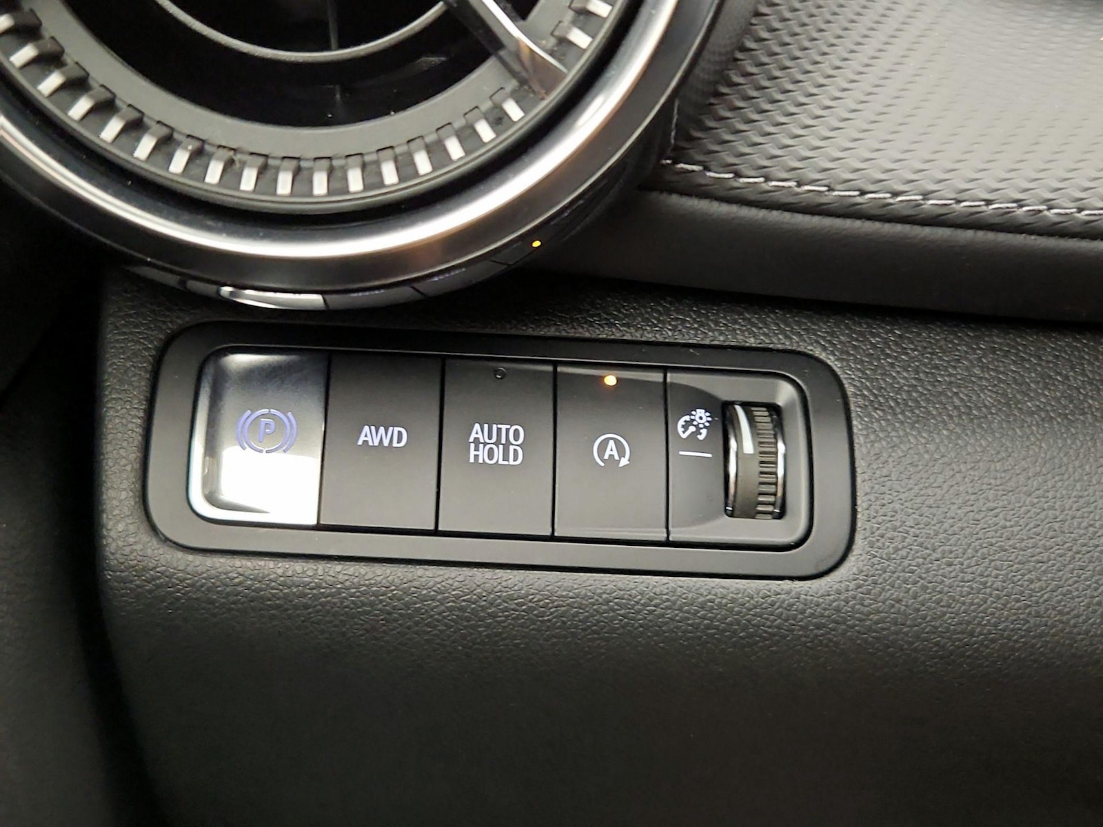2026 Chevrolet Equinox LT - Photo 13