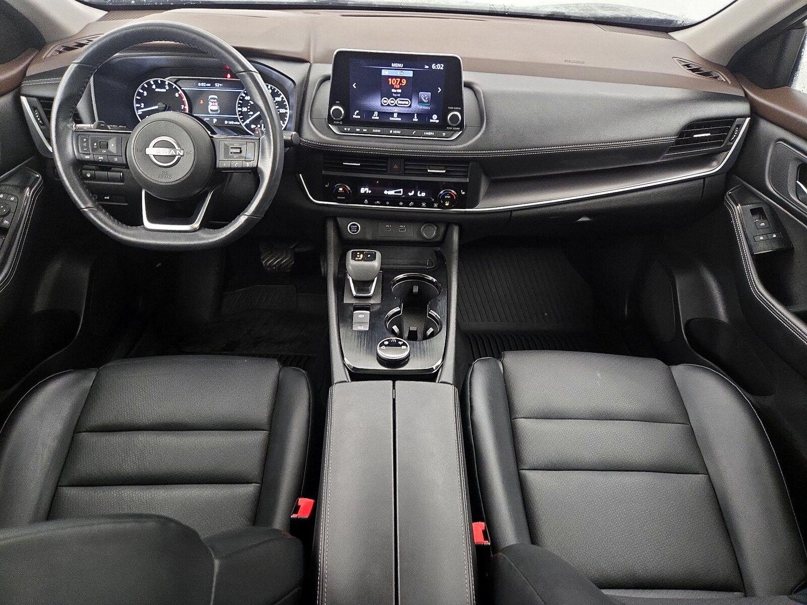 Apple CarPlay® & Android Auto™