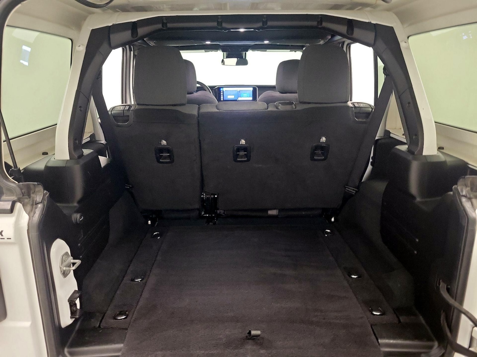 2025 Jeep Wrangler 4-Door Rubicon - Photo 19