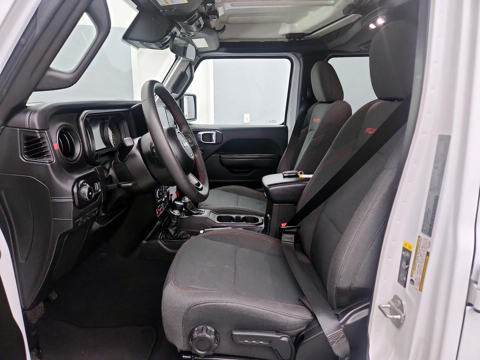 2025 Jeep Wrangler 4-Door Rubicon - Photo 12