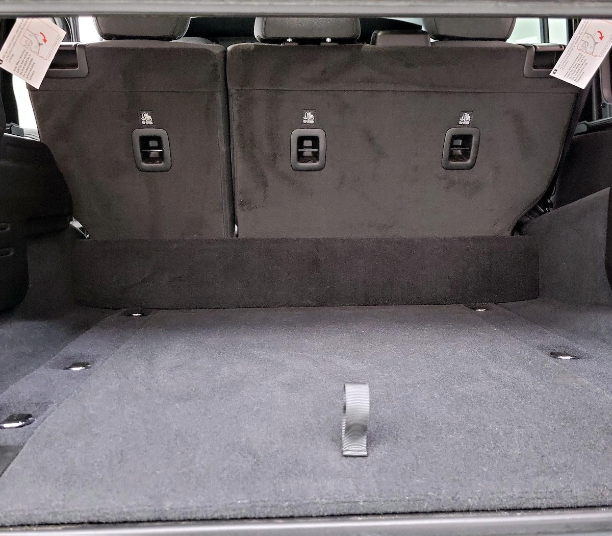 Trunk/Cargo (Seats Up)