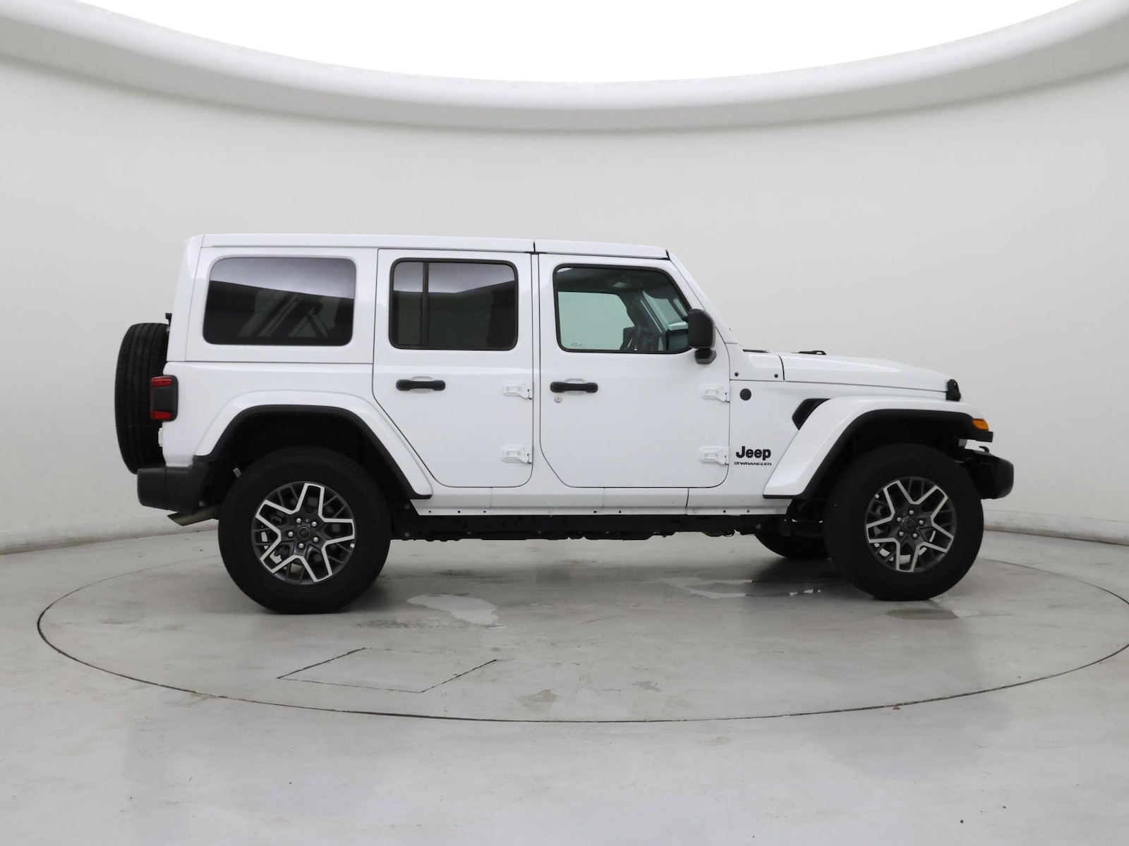 2026 Jeep Wrangler 4-Door Sahara - Photo 8