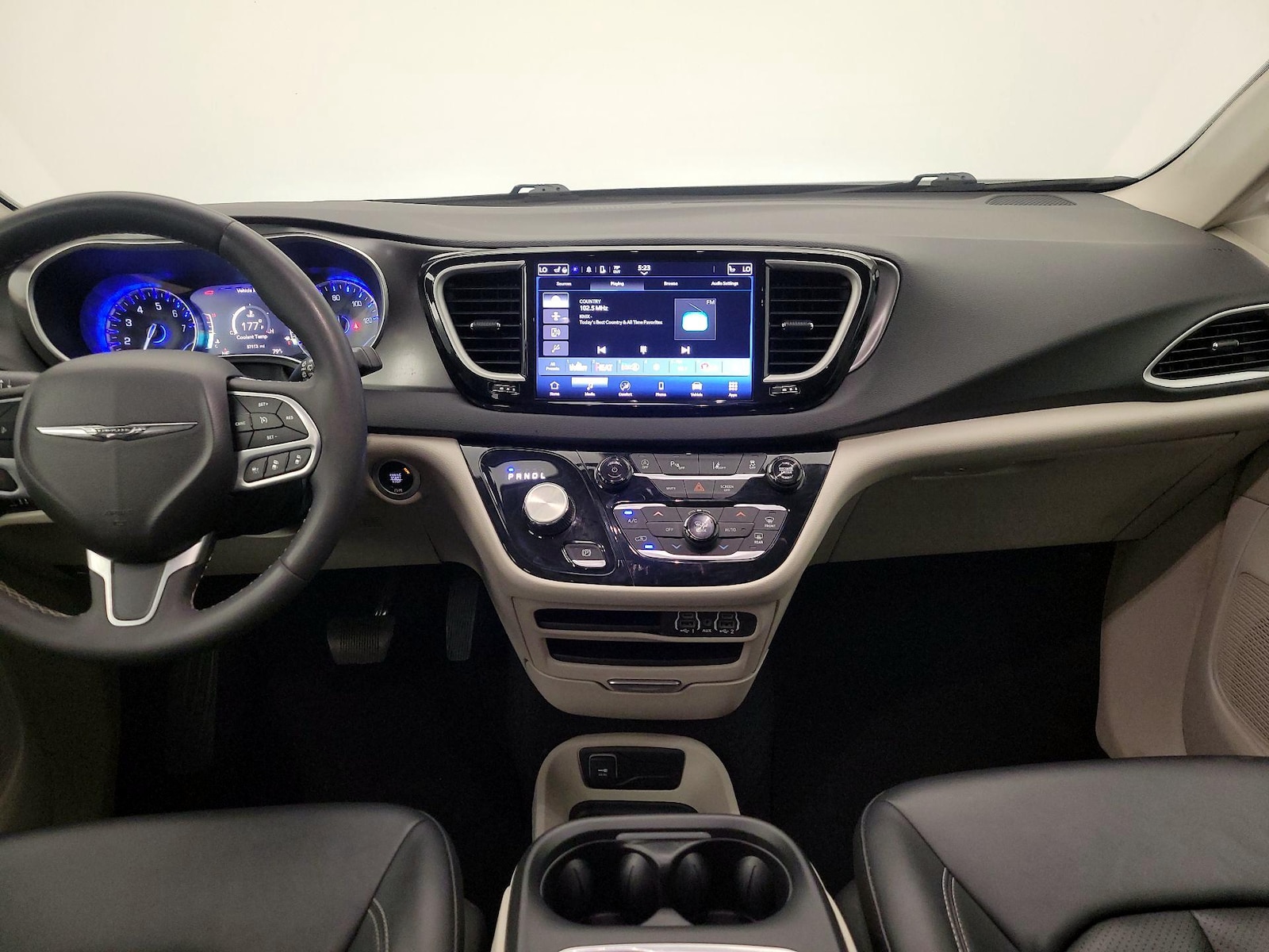 Apple CarPlay® & Android Auto™