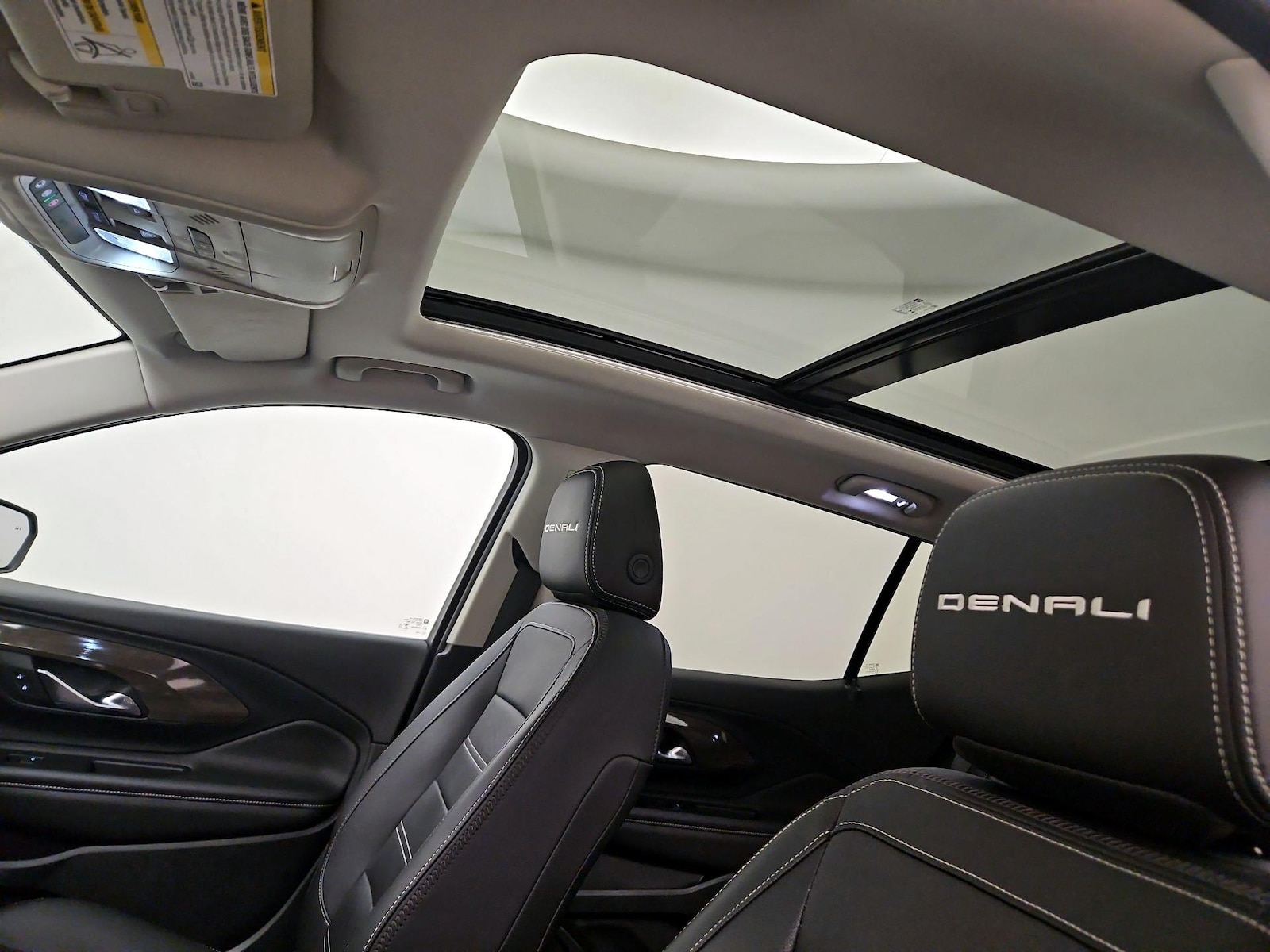 2024 GMC Terrain Denali - Photo 20