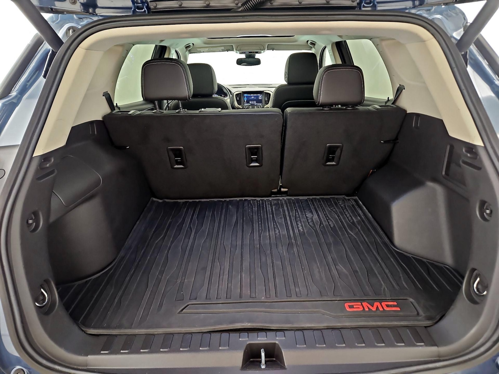 2024 GMC Terrain Denali - Photo 22